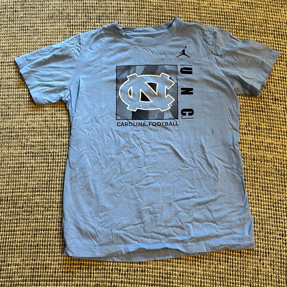 Nike UNC-Chaoel Hill t-shirt